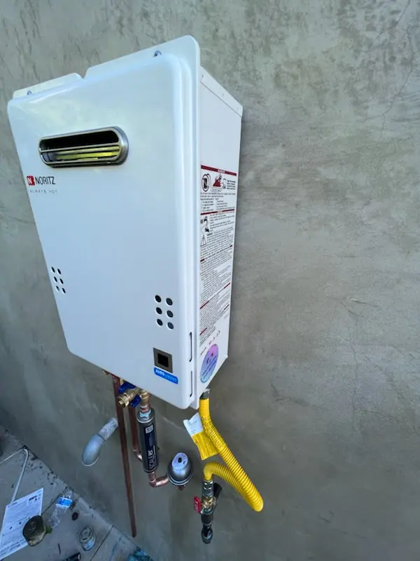 Tankless water heater installation for Bearcreek homes